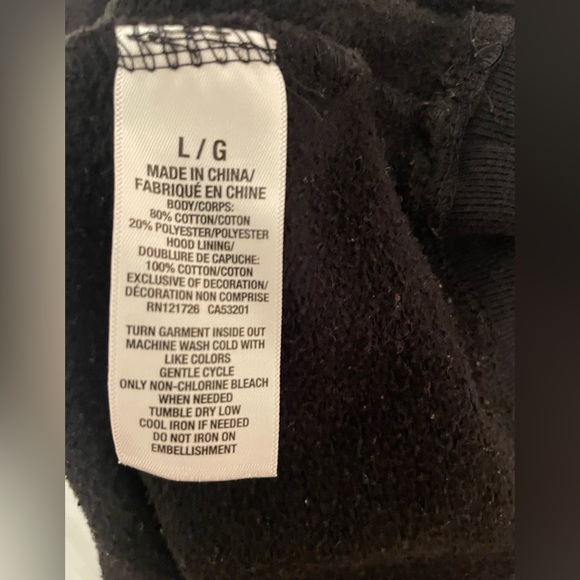 Mens AERO NYC hoodie, size large. - Picture 6 of 6